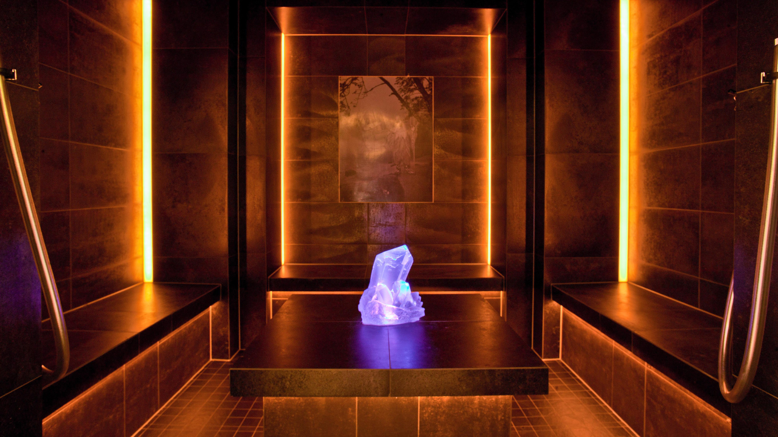 2012 AM C08W0028 ret v2